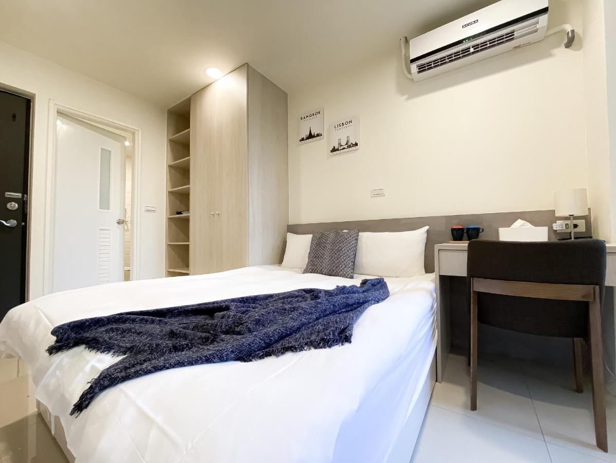 Hotel Sleeping Quilt Taichung Exterior foto