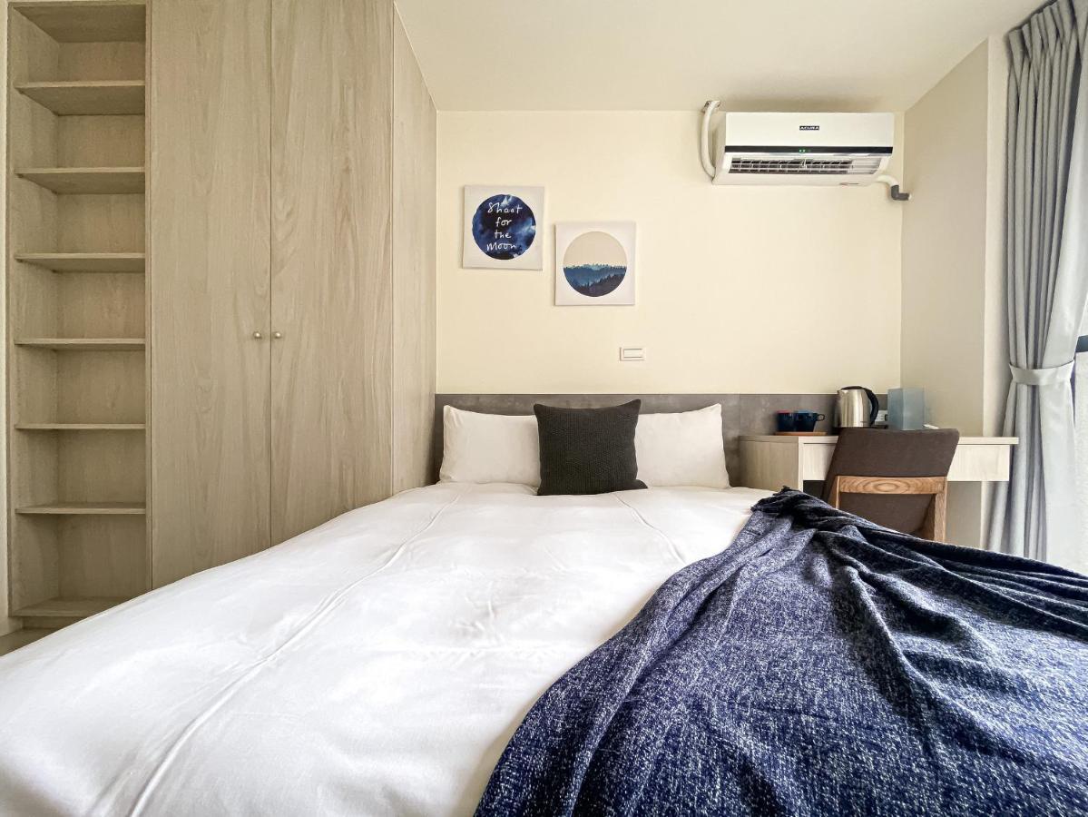 Hotel Sleeping Quilt Taichung Exterior foto