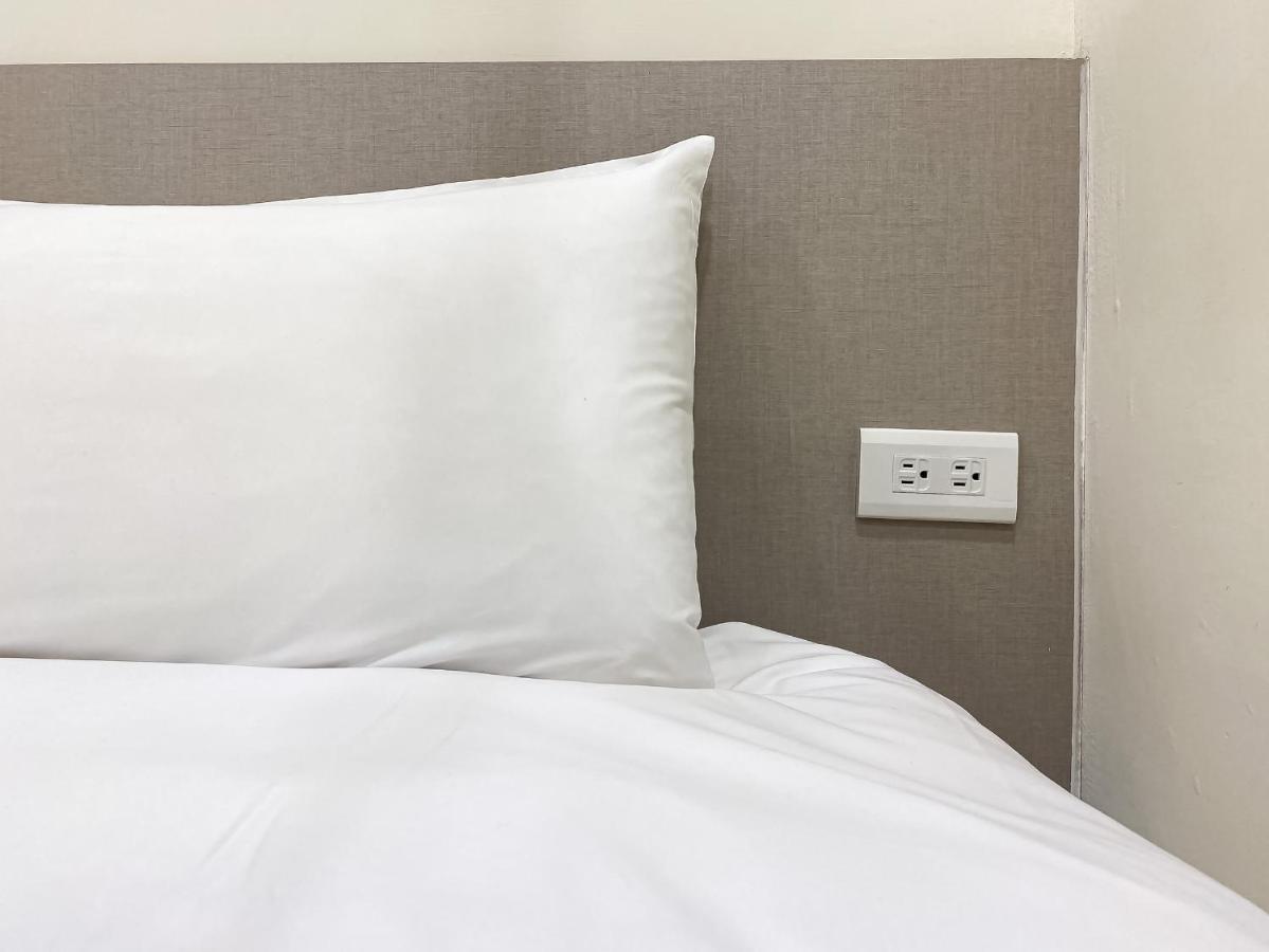 Hotel Sleeping Quilt Taichung Exterior foto