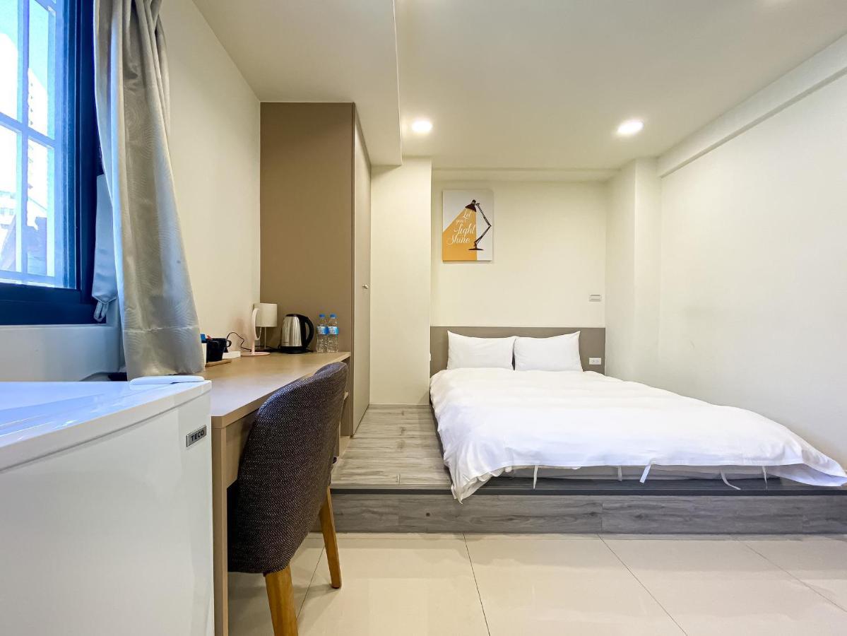 Hotel Sleeping Quilt Taichung Exterior foto