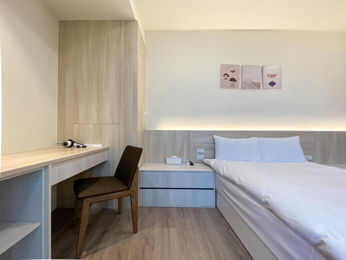 Hotel Sleeping Quilt Taichung Exterior foto